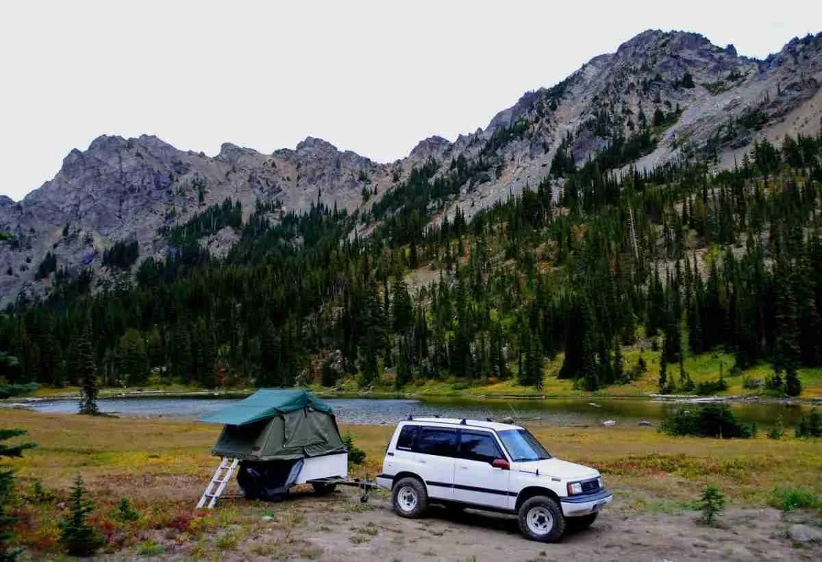Jeep Trailer with Roof top Tent by Dinoot Trailers