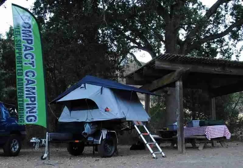 Jeep Trailer by Dinoot with Roof Top Tent at McKenzie River, Oregon